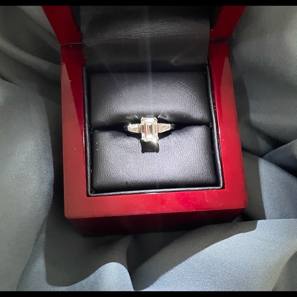 Antique 1.5+ctw Brilliant Emerald Cut Diamond Ring - Picture 6 of 7